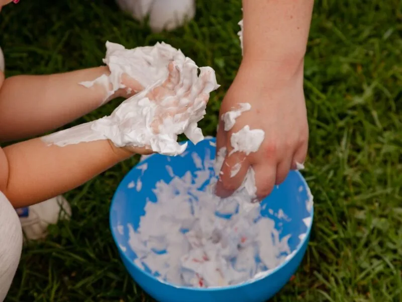Jos si Joaca pentru familii cu pitici (1)