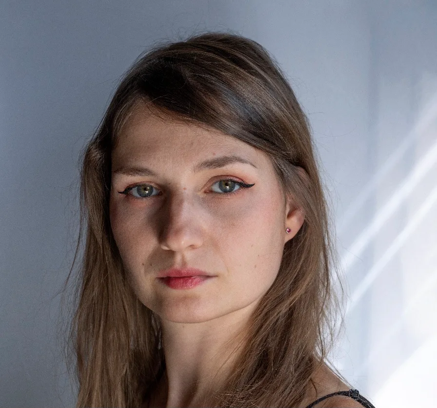 Alice Bîrcă – artist și coordonator ateliere creative pentru copii