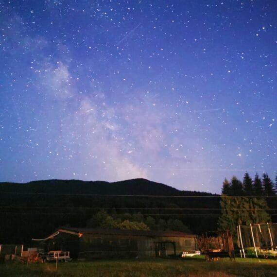 Sub cerul înstelat la Pastel Chalet Ciucaș